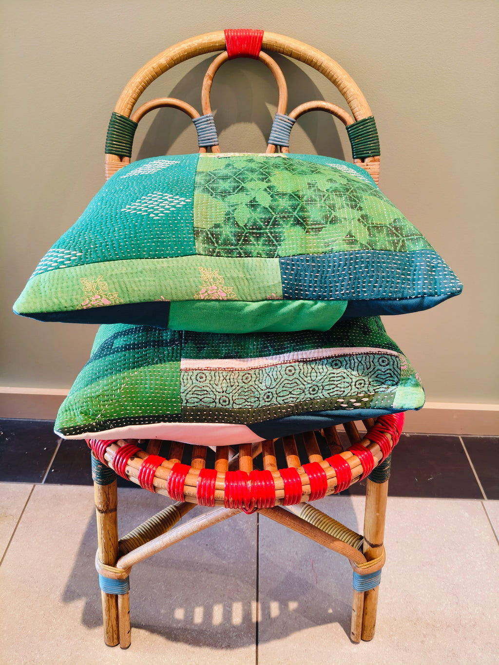 Kantha cushion green #1